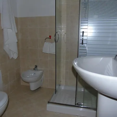 Bed & Breakfast B&birs Oliena