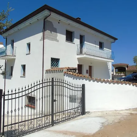 B&birs ベッド・アンド・ブレックファスト 3*